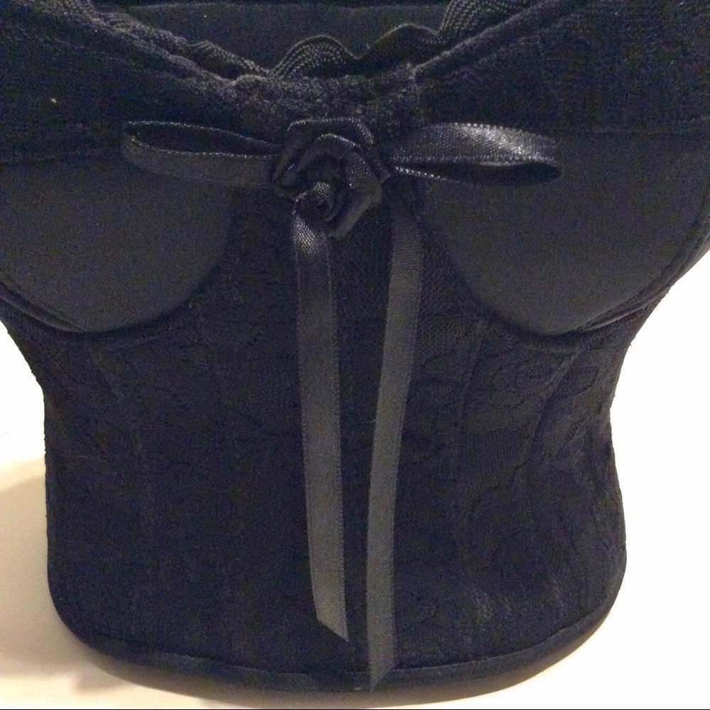 Unique Black Corset Inspired Statement Purse - Picture 5 of 7